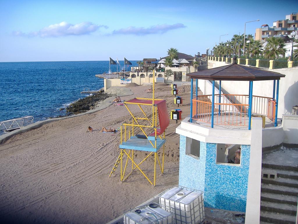 Seashells Apartments With Terrace, Just Off The Seafront In Bugibba - By Getawaysmalta 圣保罗湾城 客房 照片